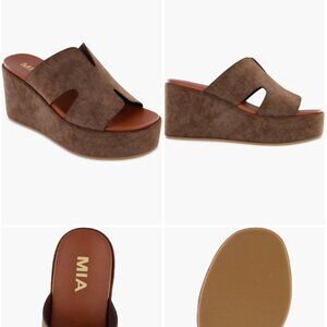 Reta Platform Wedge Slide Sandal (Women) Size 7.5